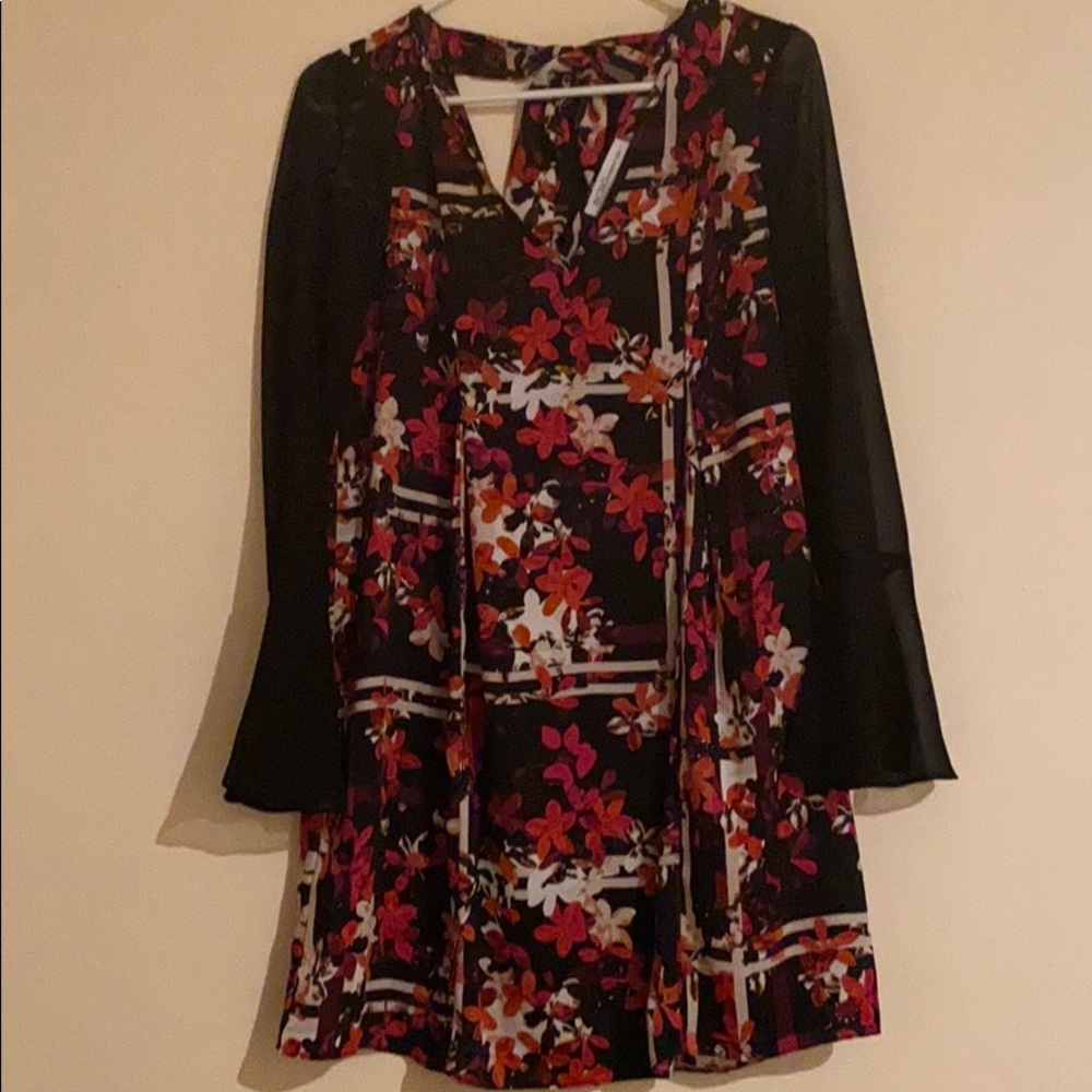BCBGeneration Floral Print Tunic